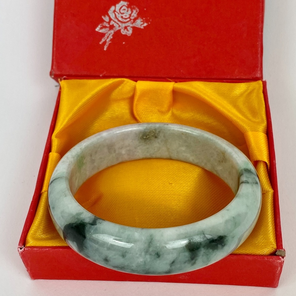 VTG Natural JADE Bangle Bracelet Green Icy Gray